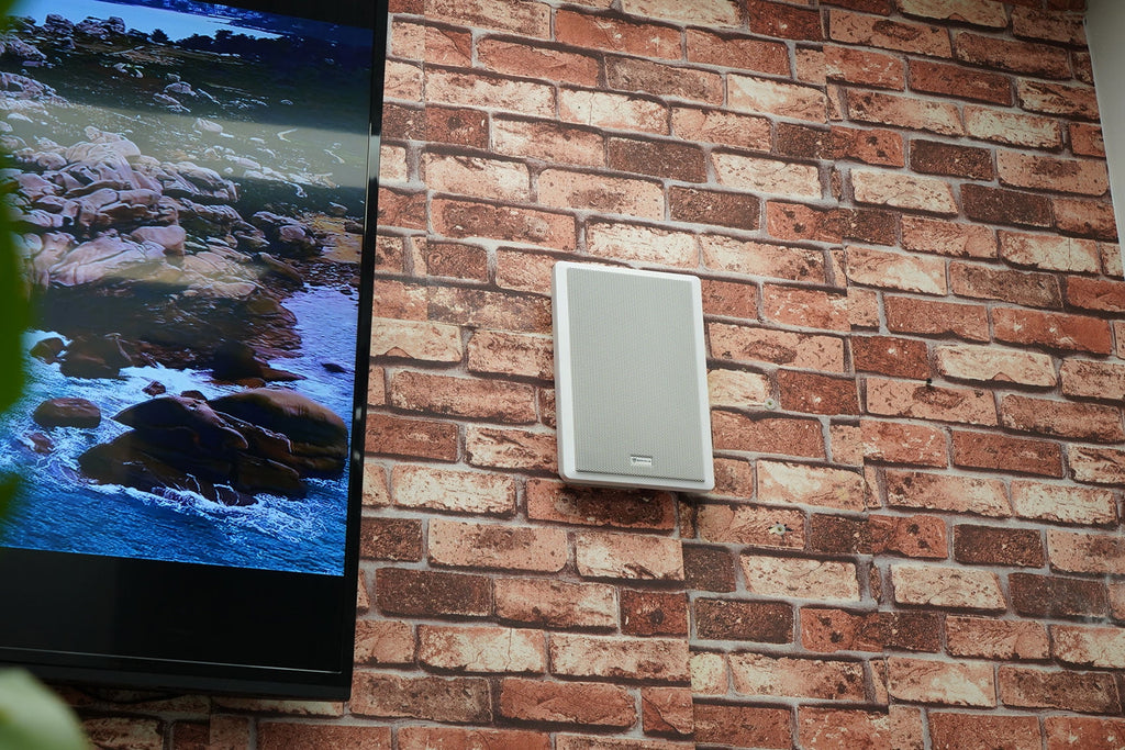 6-Zone Amp+4  White Pendant+6 Slim White Wall Speakers 4 Restaurant/Bar/Cafe