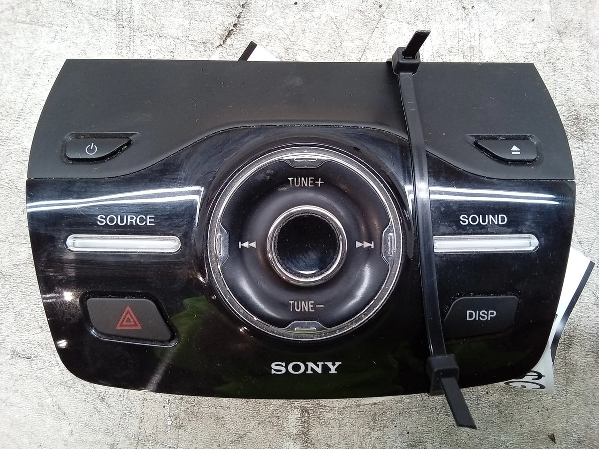 Pre-Owned 18 Ford Escape Sony Radio Control Panel  (Good)