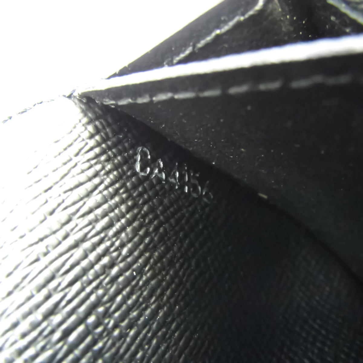 Pre-Owned Louis Vuitton Epi Portefeuille Brazza  Men's Epi Leather Long Wallet (bi-fold) Noir (Good)