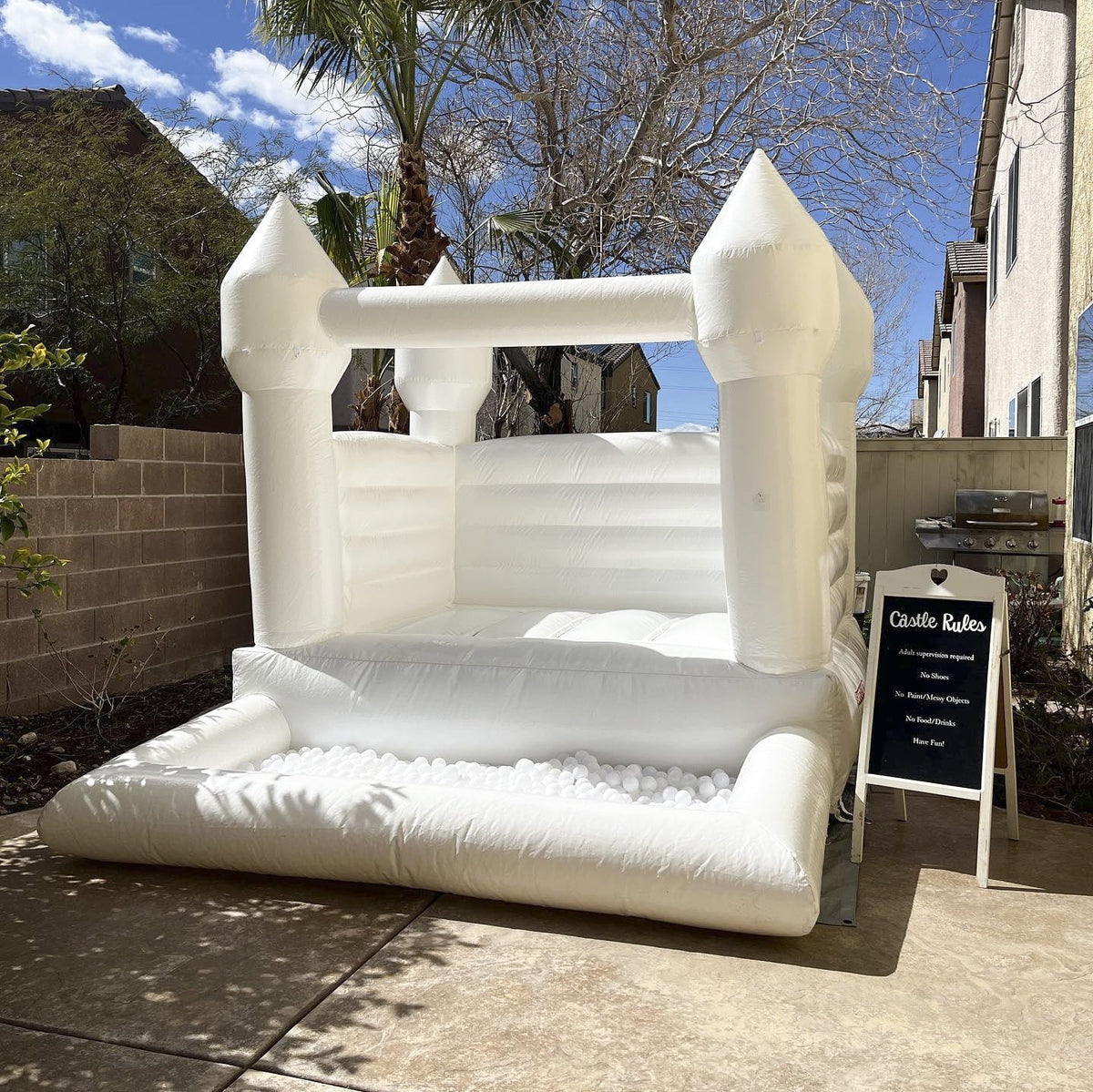 Connsann White Bounce House  Commericial Grade   Jump Castle with Blower & Ball Pit  for Kids Outdoor Indoor Party
