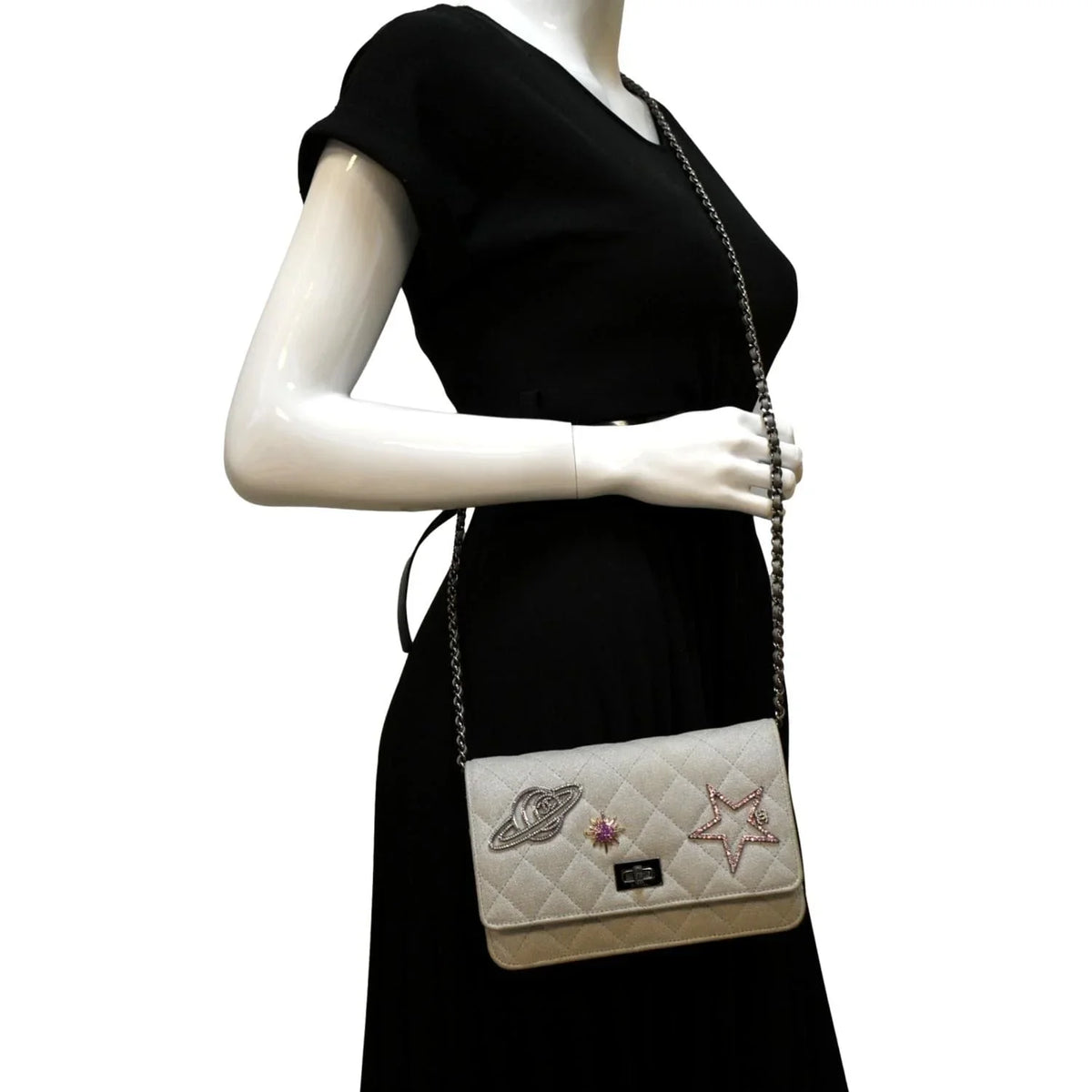 Pre-Owned  Classic 2.55 Reissue Space Charm Quilted Canvas  Crossbody Bag Light Grey