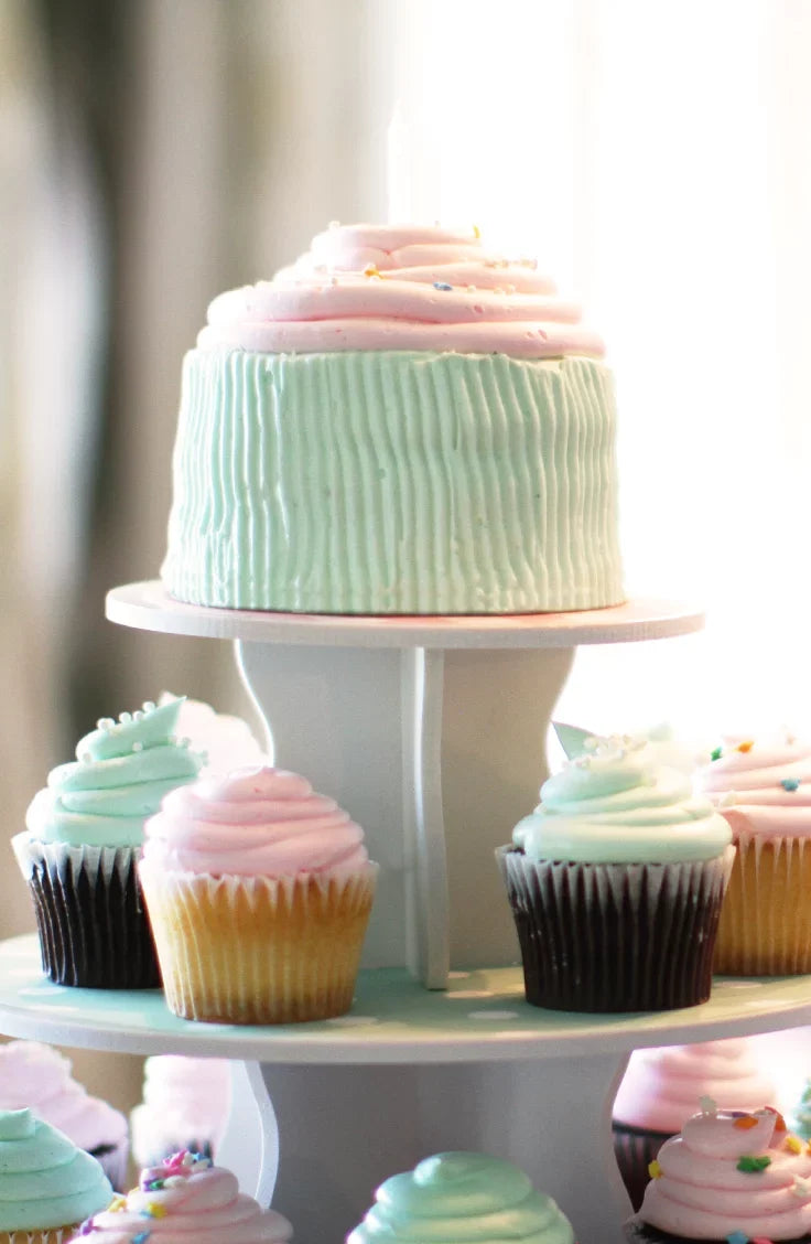 The Smart Baker - Adjustable, Reusable 5 Tier Round Cupcake & Dessert Tower Display Stand, White - Holds up to 90+ Cupcakes | Weddings, Parties, Holidays, Baby Showers and More!