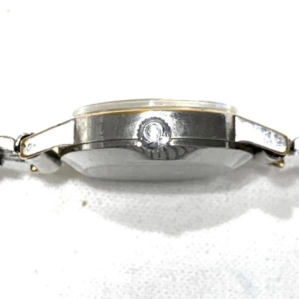 Pre-Owned Omega Geneve manual winding watch ladies (Fair)